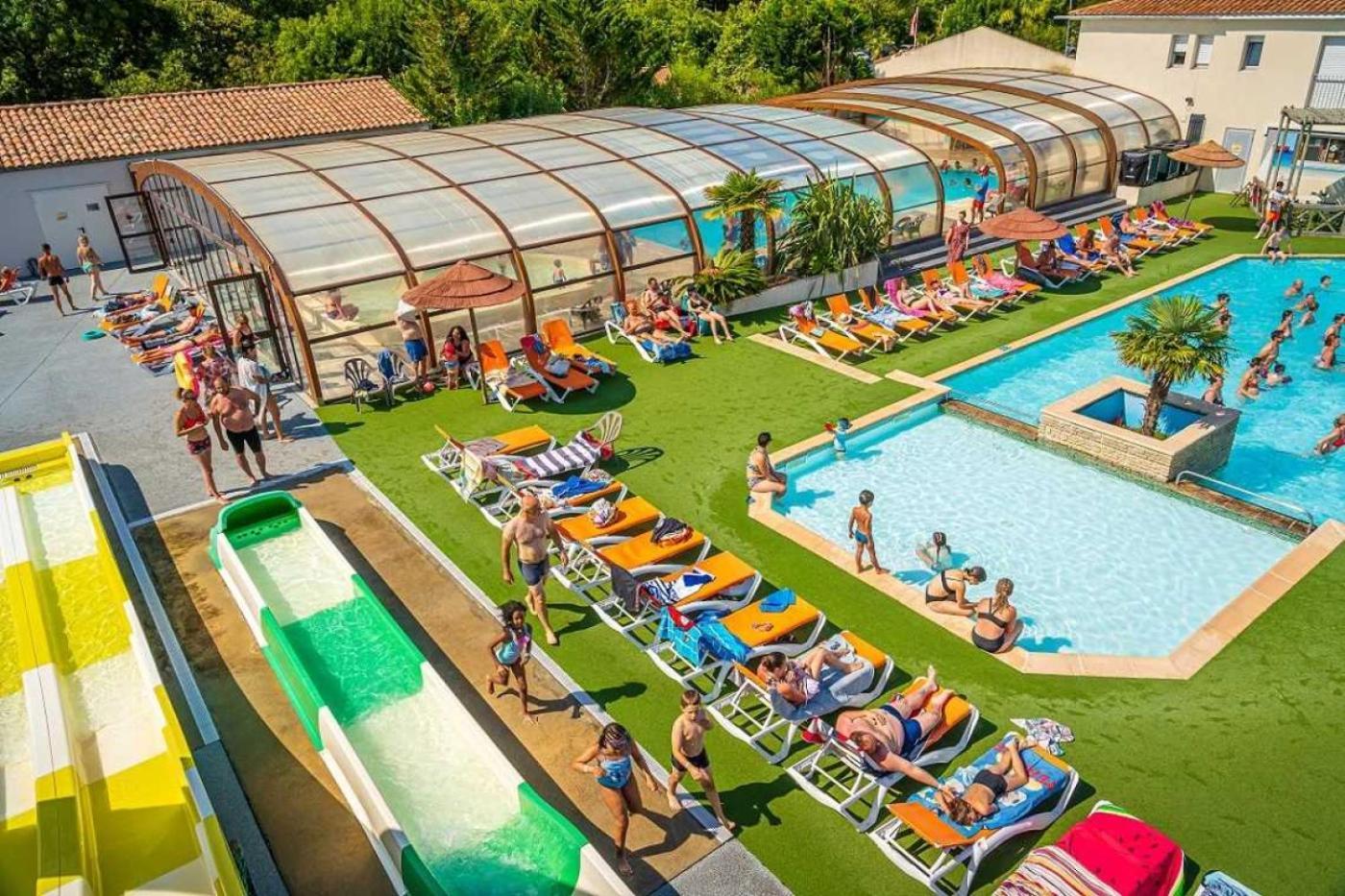 Camping 4 Etoiles - Parc Aquatique - Eei0Fi Сен-Жорж-д'Олерон Екстер'єр фото